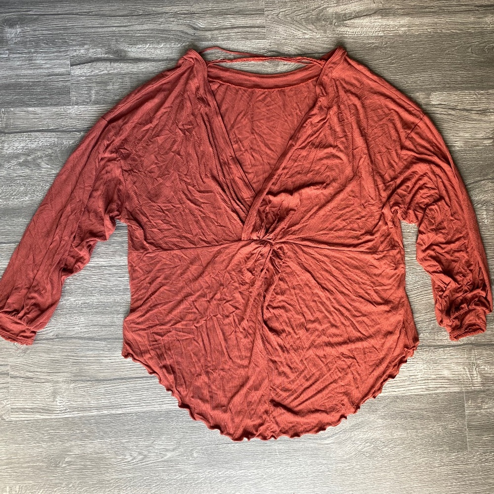 Free People size Small Women’s Burnt Orange Open Back Shirt